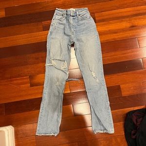 ABERCROMBIE AND FITCH: THE 90s STRAIGHT ULTRA HIGH RISE JEANS SIZE 24/00R